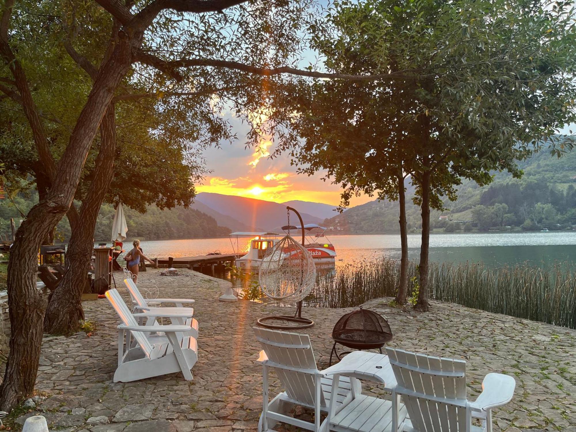 Vikendica - Rajski Poluotok Jajce Buitenkant foto