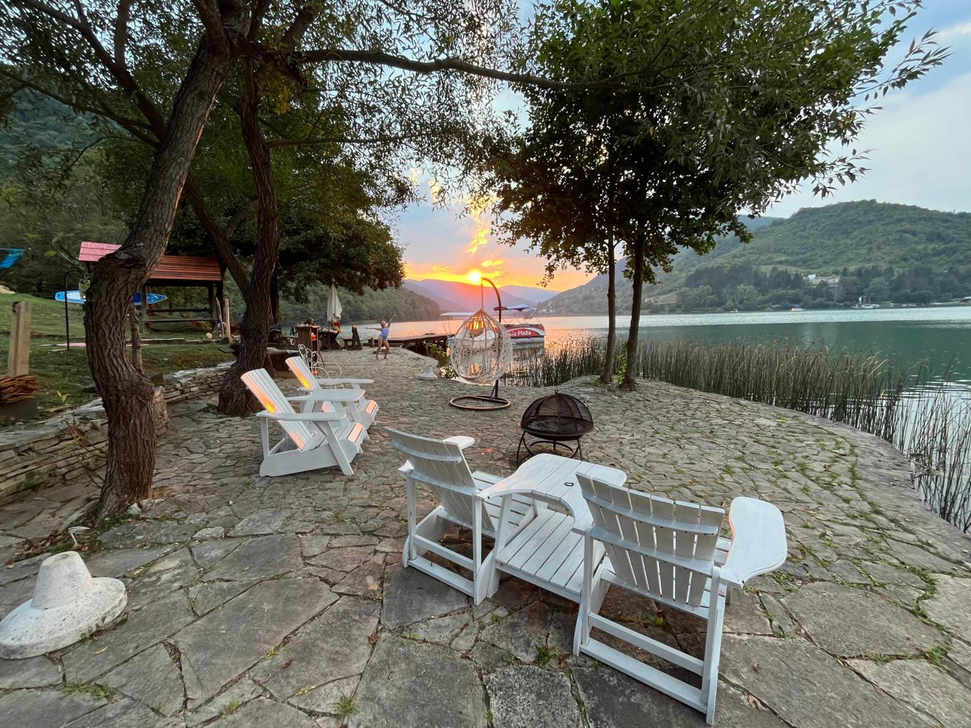 Vikendica - Rajski Poluotok Jajce Buitenkant foto