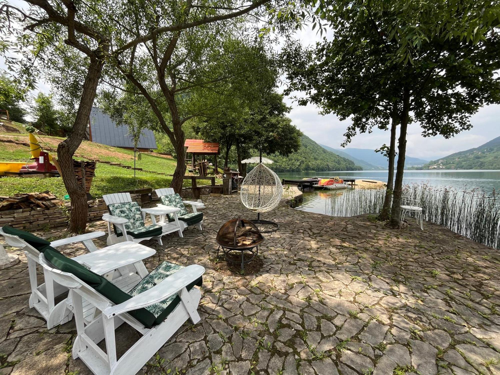 Vikendica - Rajski Poluotok Jajce Buitenkant foto