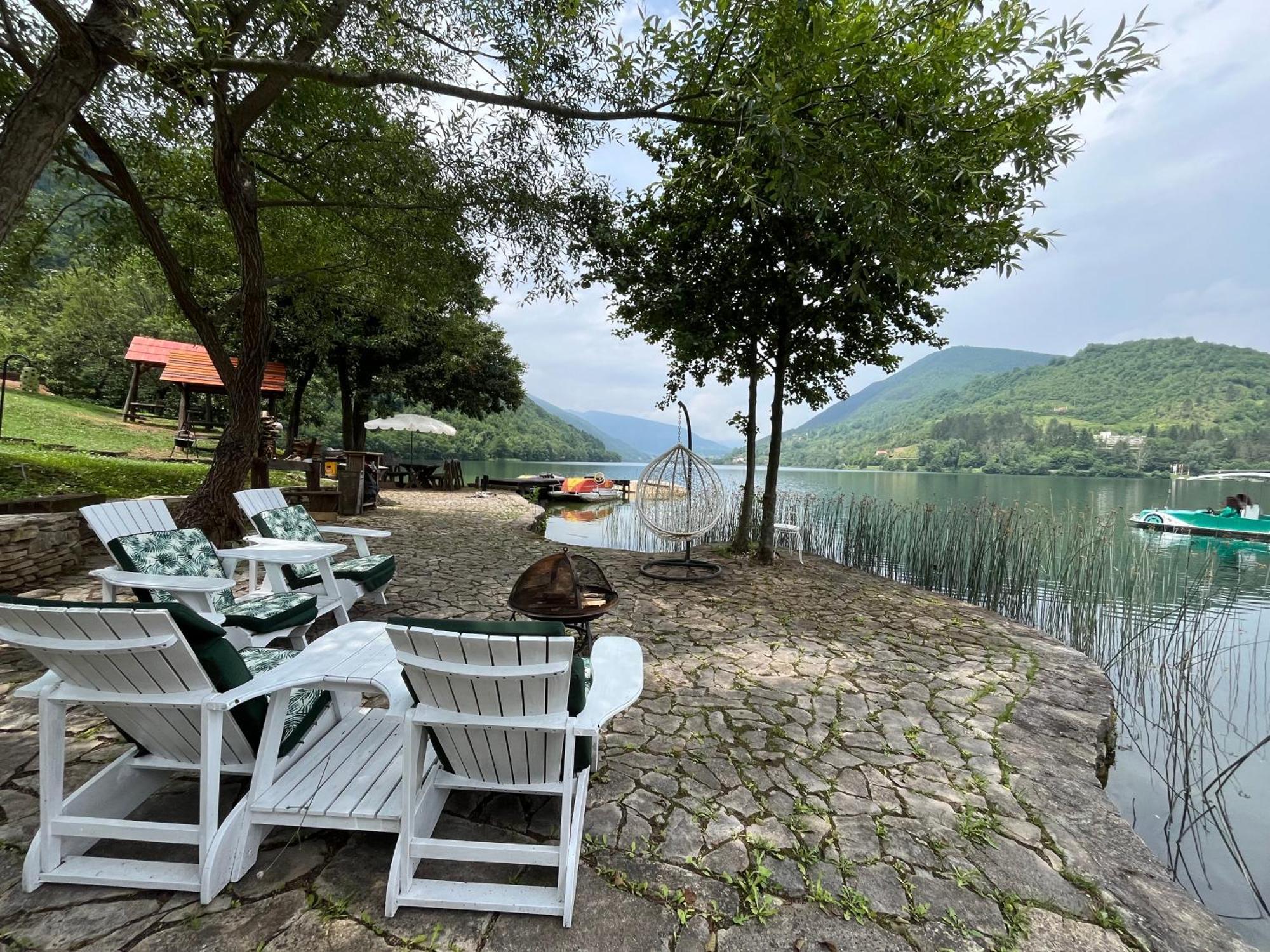 Vikendica - Rajski Poluotok Jajce Buitenkant foto